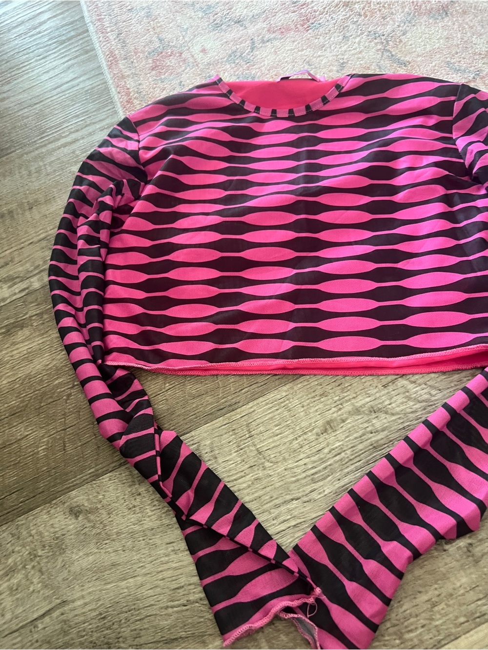Edikted Pink and Black Striped Long-Sleeve Crop Top - Picture 7 of 8